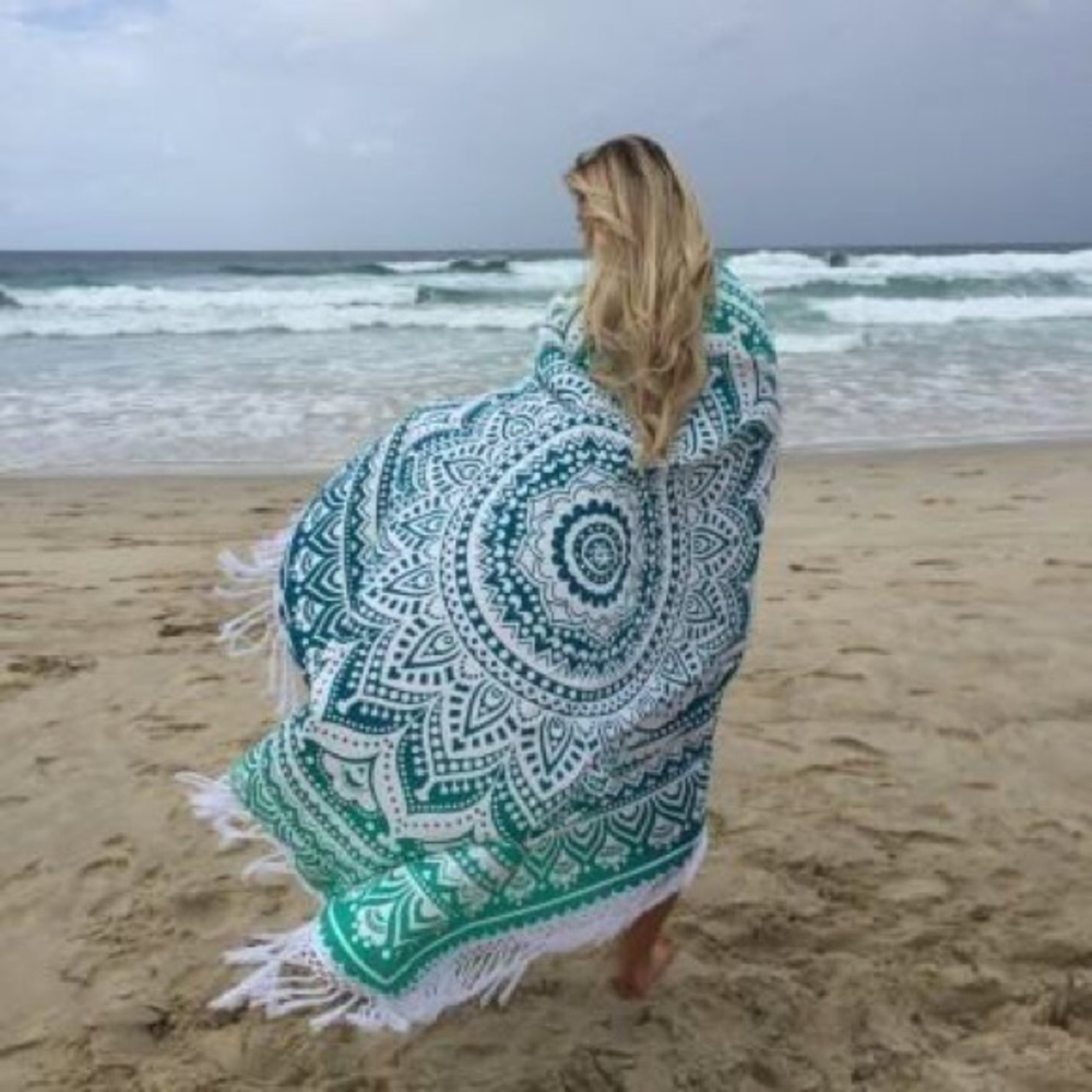 Round mandala beach blanket